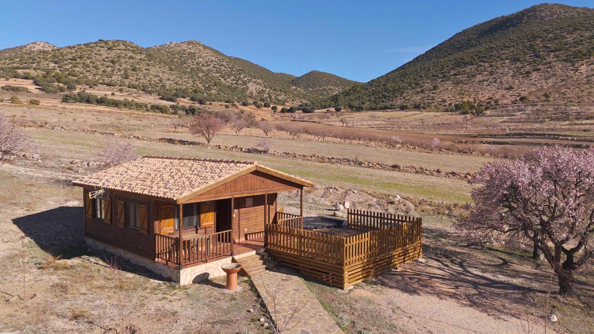 Aldea Los Odres - Cabanas De Madera De 1ª Con Piscina Privada Y Bbq En La Puerta Moratalla  Exterior foto